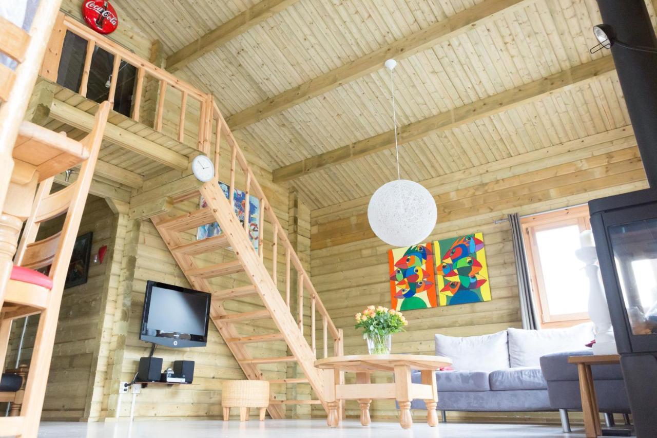 6 Persoons Vakantiehuis Met Sauna, Dichtbij Zee Синт Аналанд Екстериор снимка