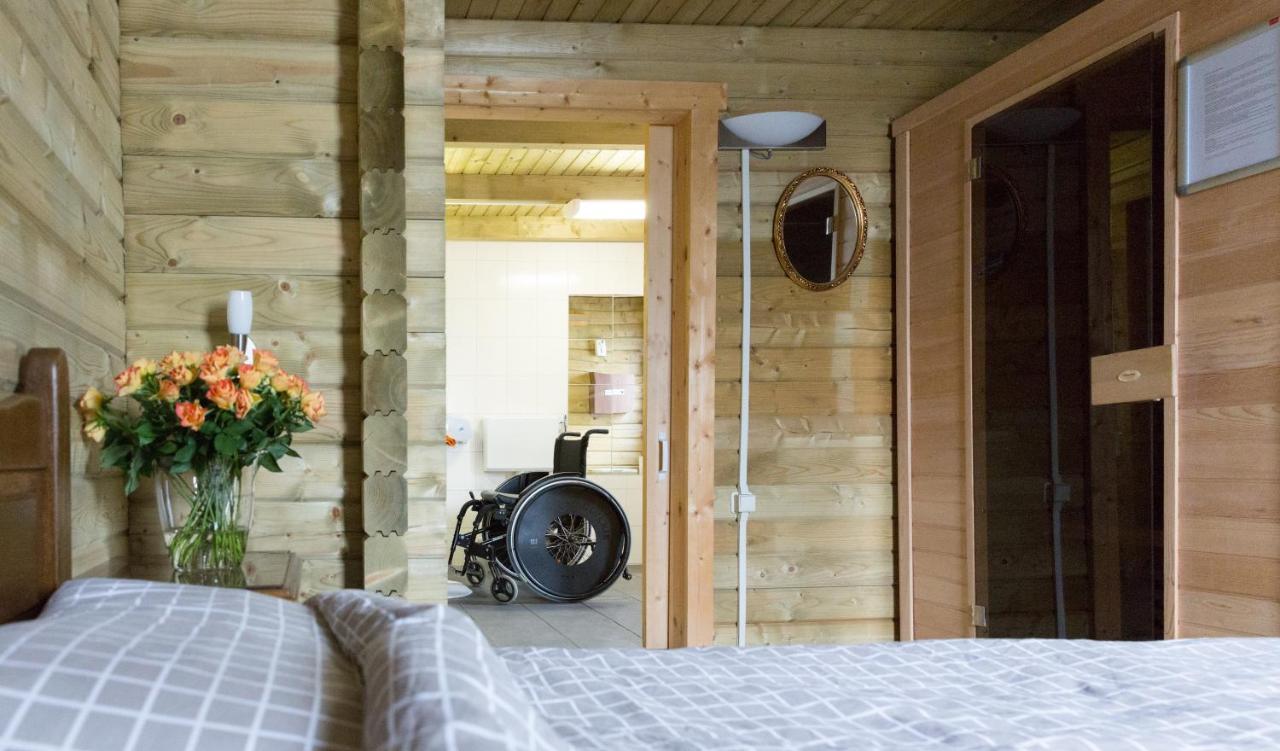 6 Persoons Vakantiehuis Met Sauna, Dichtbij Zee Синт Аналанд Екстериор снимка